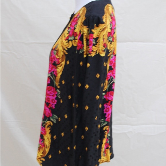 Vintage Beautiful 1980s Black Silk Floral Blouse - Picture 3 of 6